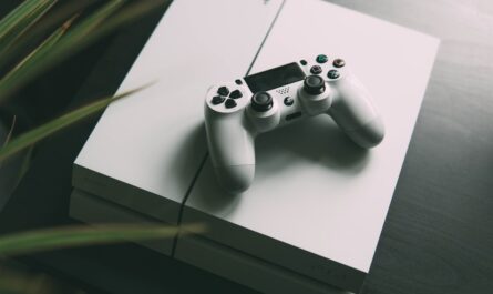 objevte fascinující svět videohier! naše videohry nabízejí nezapomenutelné zážitky, vzrušující příběhy a jedinečné herní mechanismy. připojte se k milionům hráčů a prozkoumejte různé žánry, od akčního po strategické. hrajte nyní a ponořte se do dobrodružství!