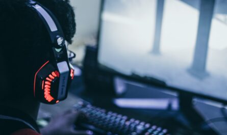 objevte svět videoher! od vzrušujících herních zážitků po nové trendy a recenze, získejte všechny informace a tipy, které potřebujete, abyste se stali mistrem ve svém oblíbeném herním žánru.